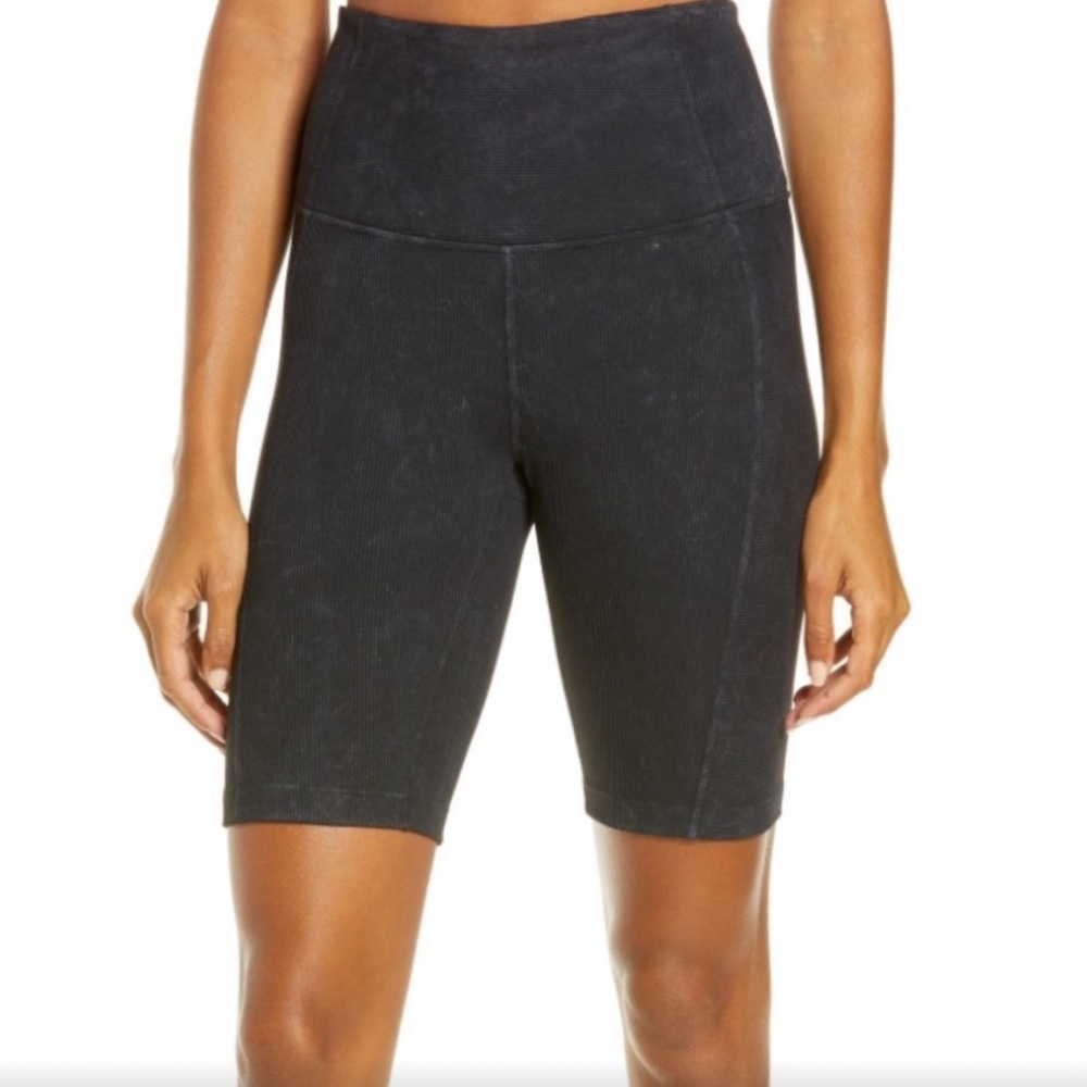 Zella Charcoal High Rise Ribbed Bike Shorts